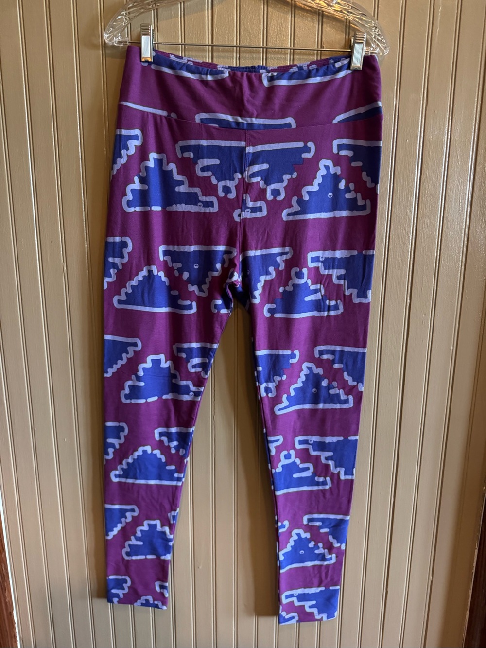 New LuLaRoe Purple Leggings with Blue Geometric Print tall curvy